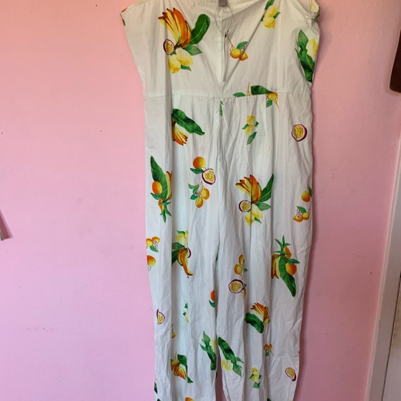 BRAND NEW ASOS JUMPSUIT - Picture 2 of 6